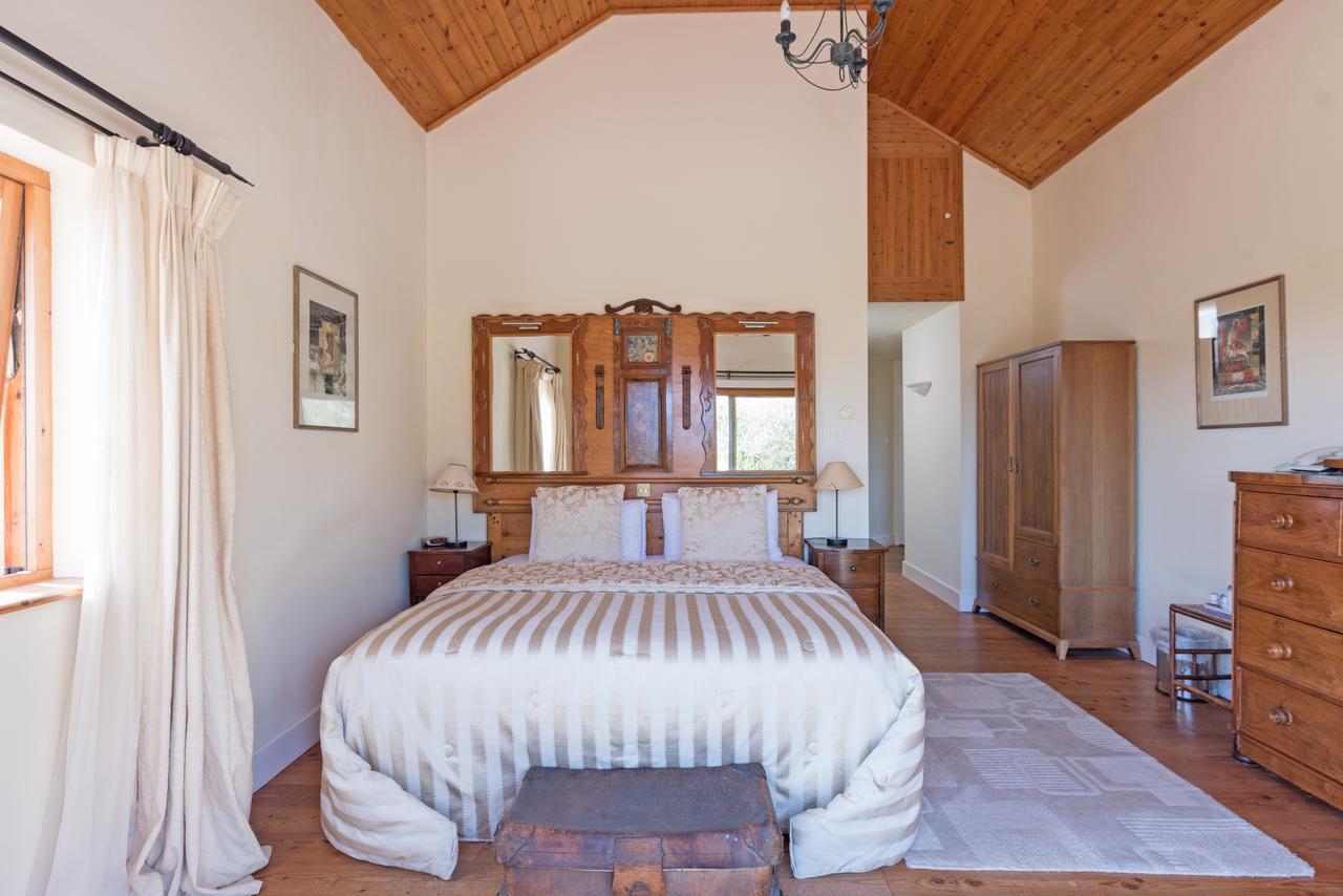 Dolphin Beach House Clifden Bagian luar foto