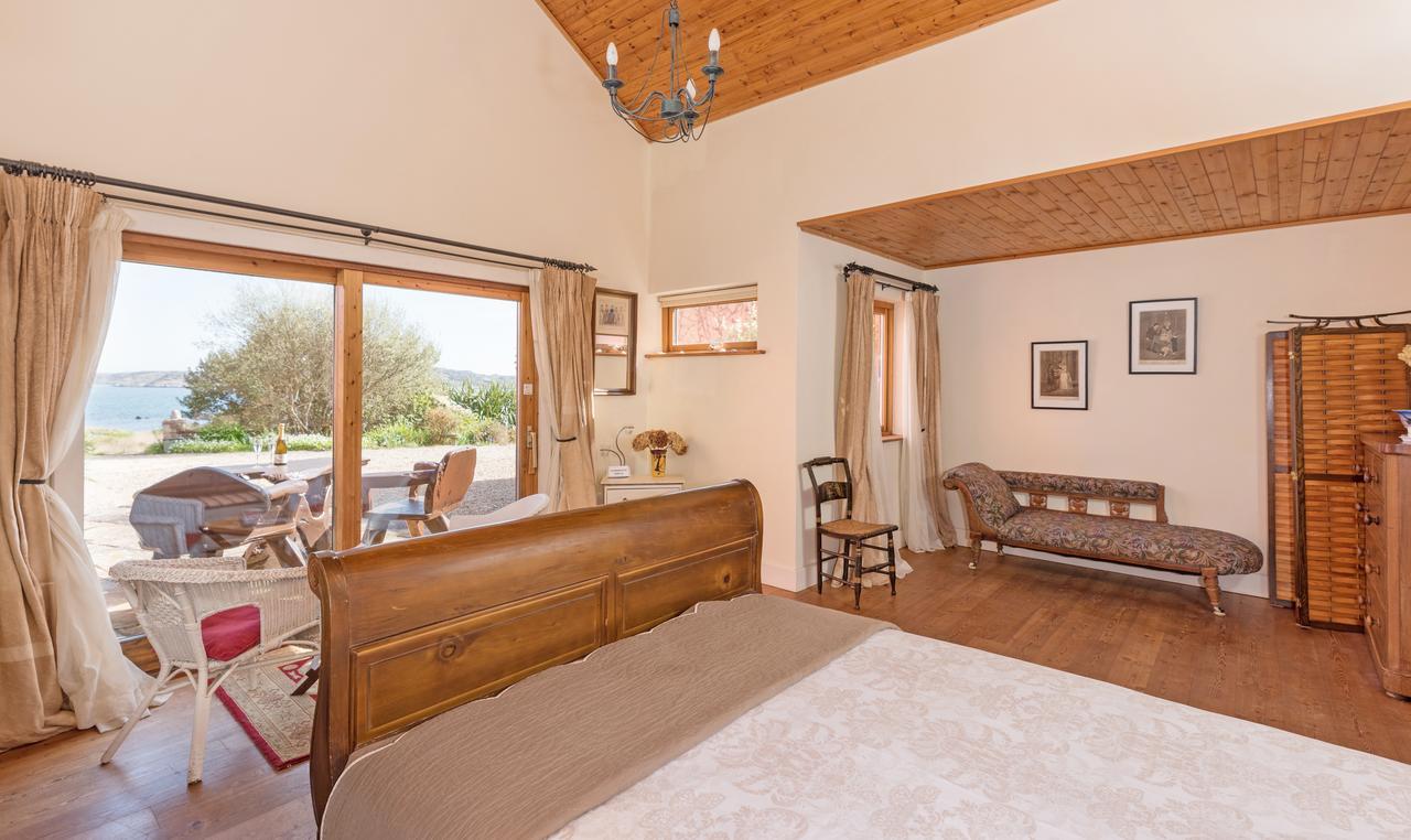 Dolphin Beach House Clifden Bagian luar foto
