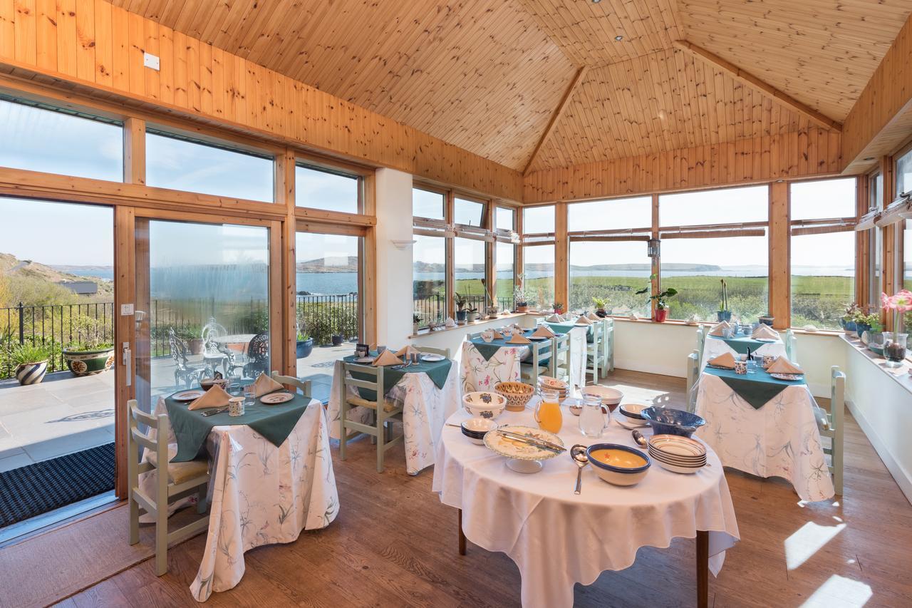Dolphin Beach House Clifden Bagian luar foto