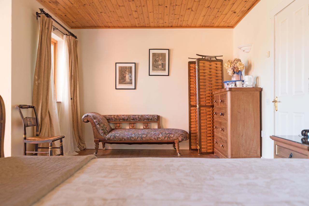 Dolphin Beach House Clifden Bagian luar foto