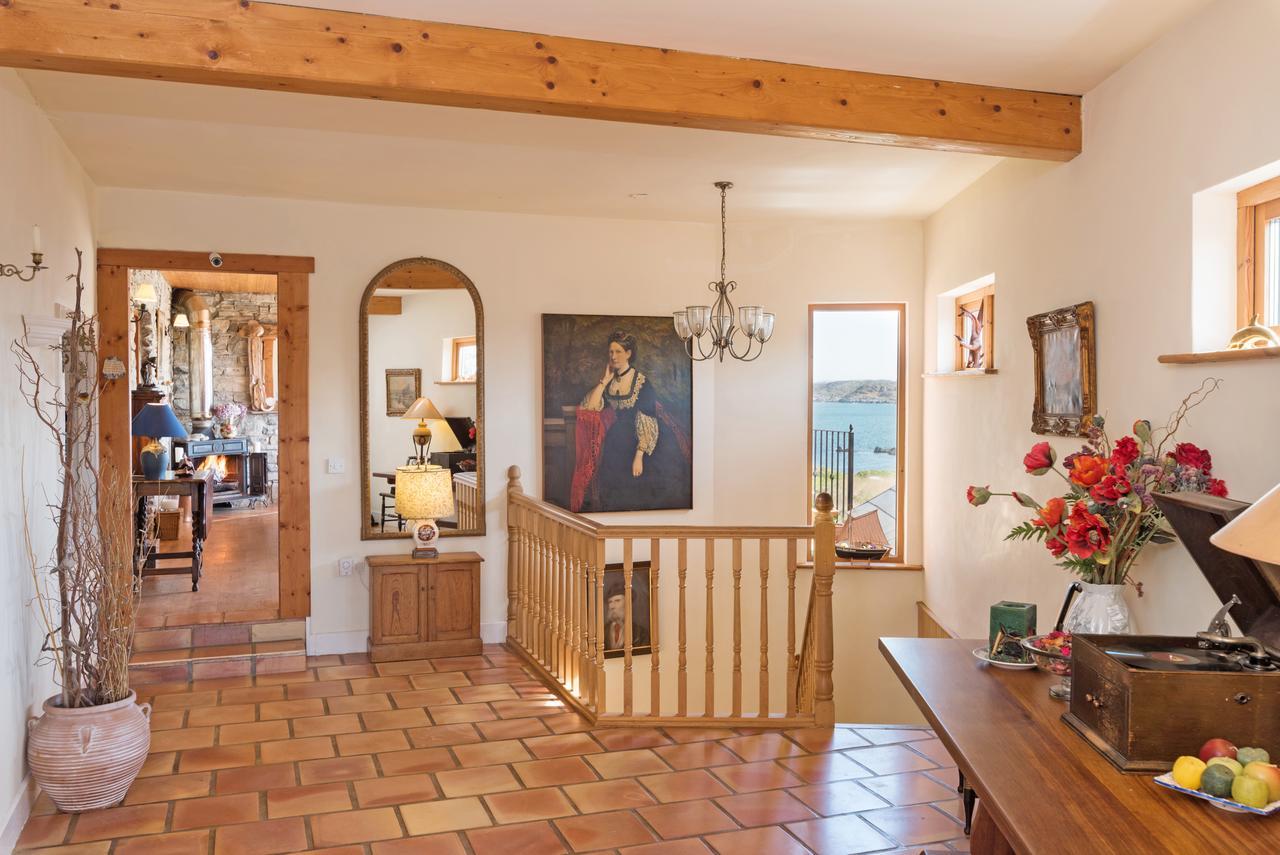 Dolphin Beach House Clifden Bagian luar foto