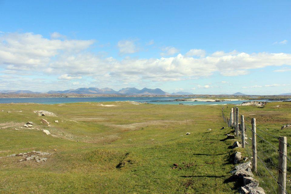 Dolphin Beach House Clifden Bagian luar foto