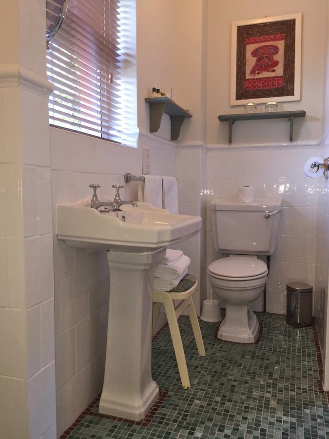 Dolphin Beach House Clifden Bagian luar foto