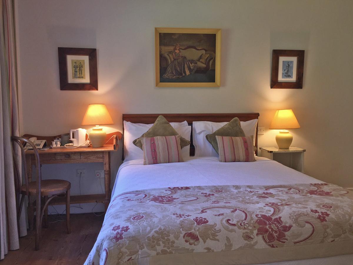 Dolphin Beach House Clifden Bagian luar foto